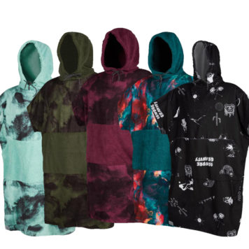 2020 Mystic Kiteboarding Changing Poncho Allover Print All Colors