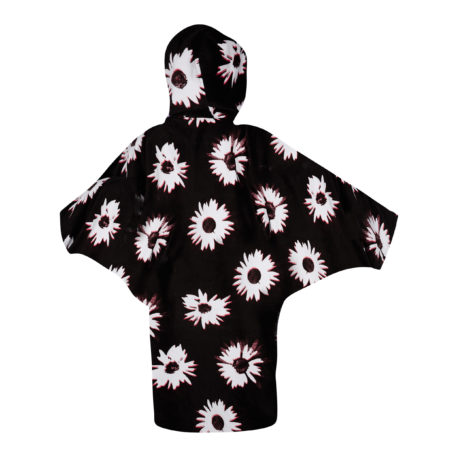 2021 Mystic Womens Kiteboarding Changing Poncho Black/White Back