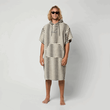 Mystic Kiteboarding Jacquard Poncho - Image 4